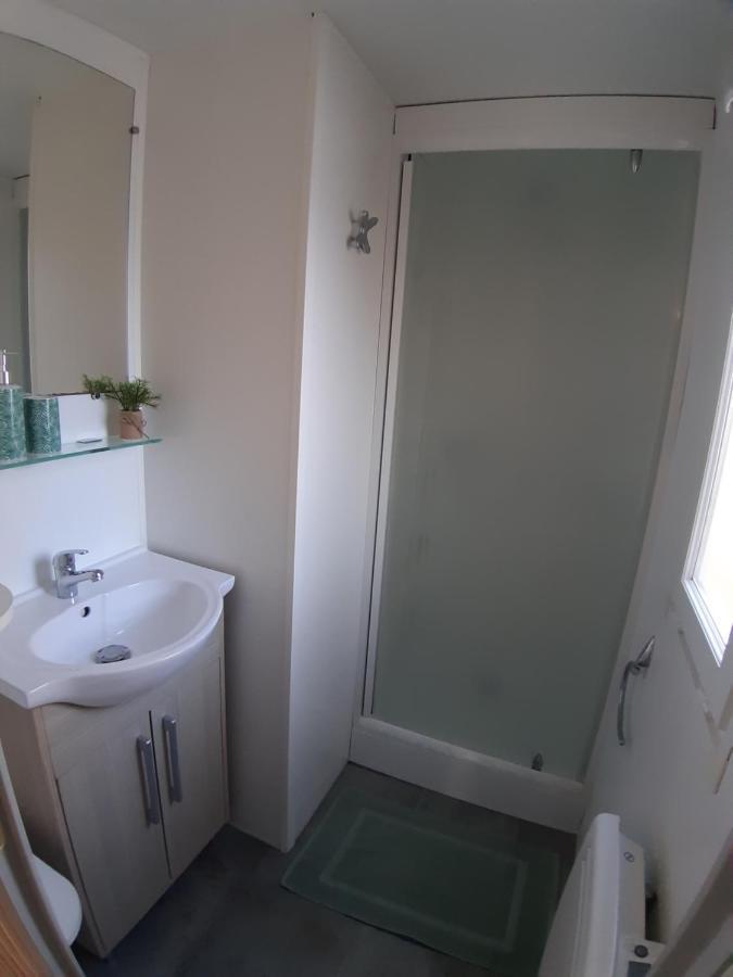 Mobil Home 4 6 Pers Climatise Camping Eurolac Aureilhan  ภายนอก รูปภาพ